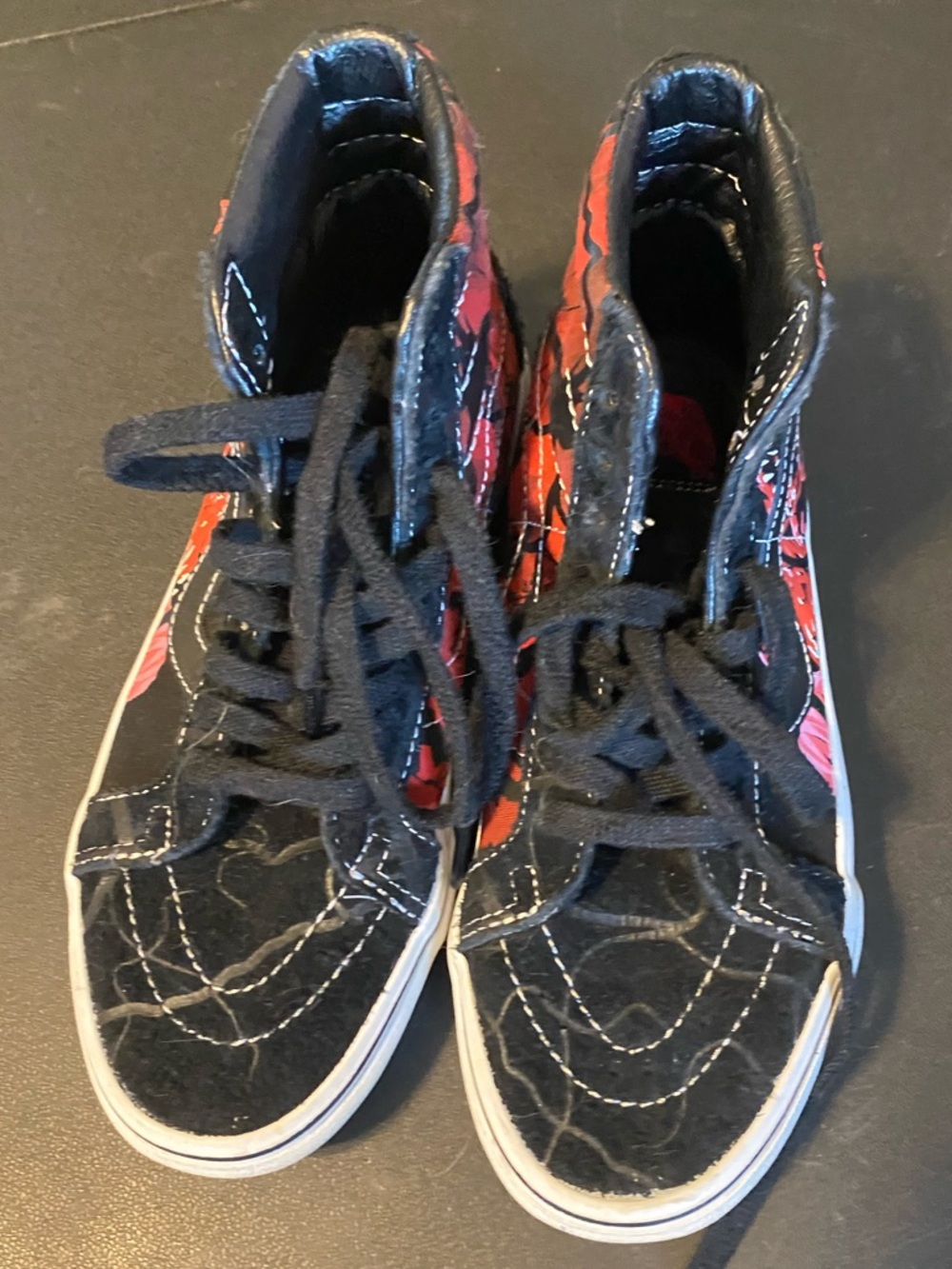 STRANGER THINGS Vans Red and Black Print high-top sneakers - Picture 5 of 14